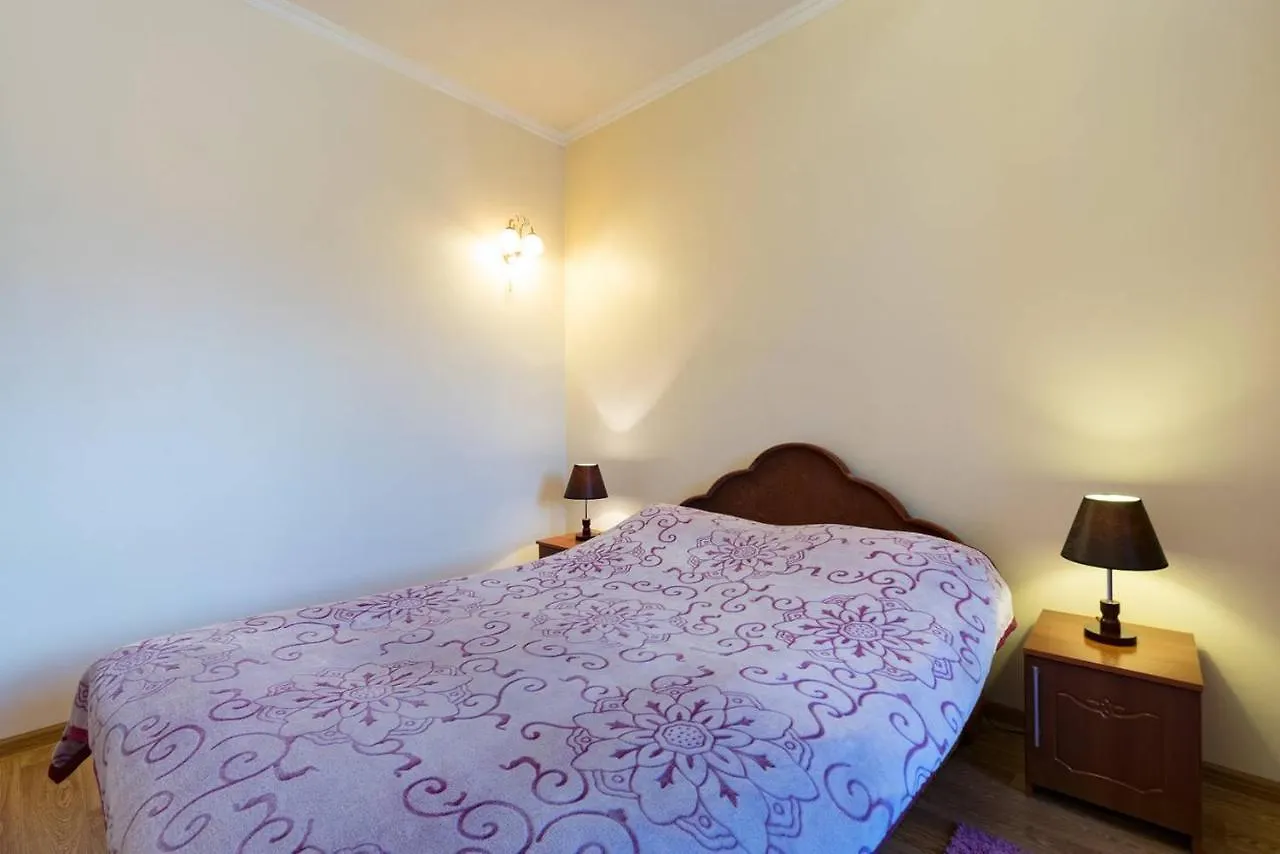 Nadezhda Apartments In Samal Almaty